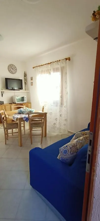Ferienwohnung Tanca Della Torre Trilocale Vista Mare Isola Rossa Apartment